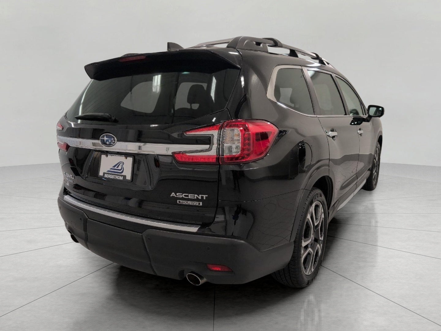 2023 Subaru Ascent Touring 7-Passenger