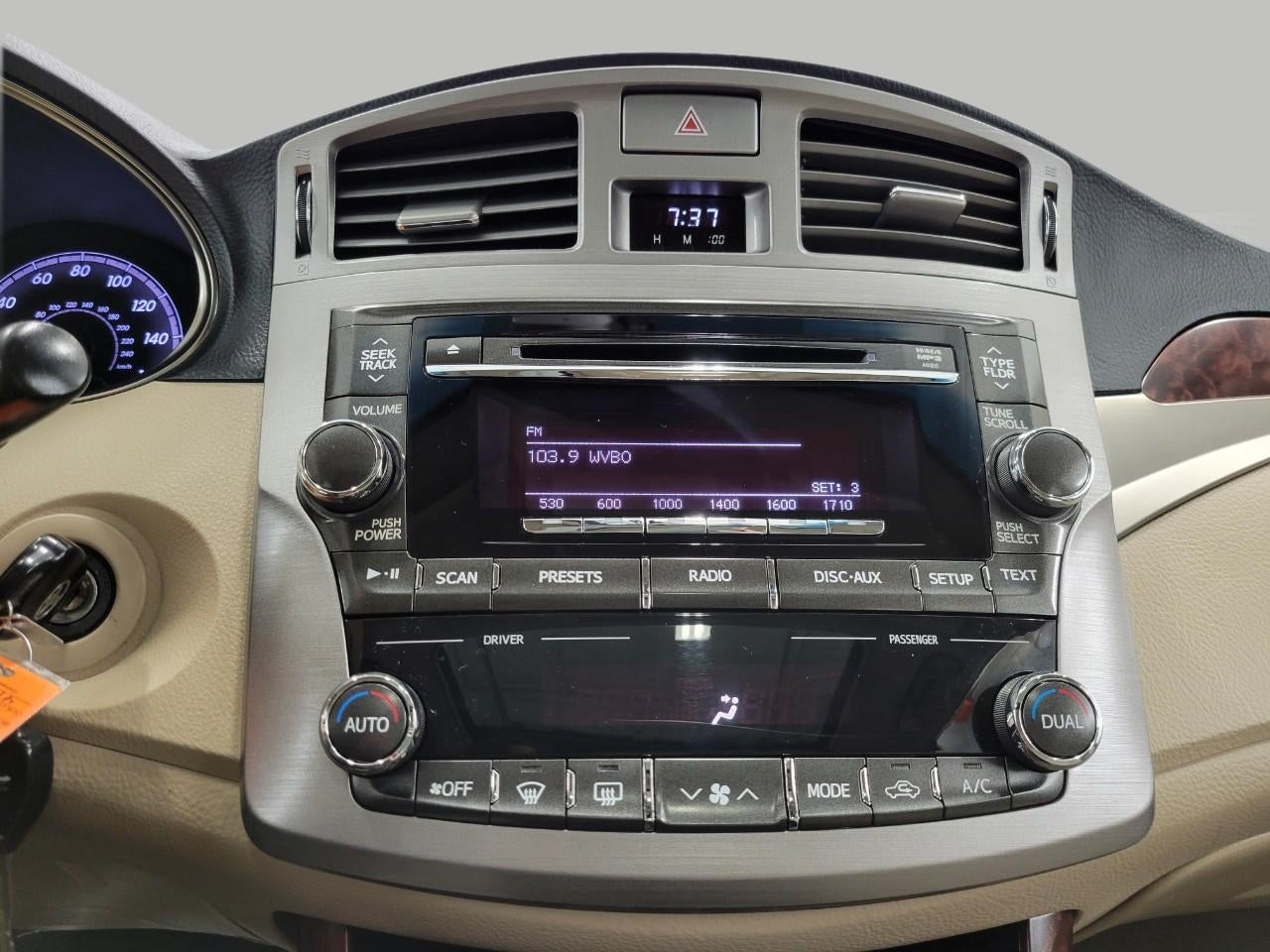 2011 Toyota Avalon 4dr Sdn