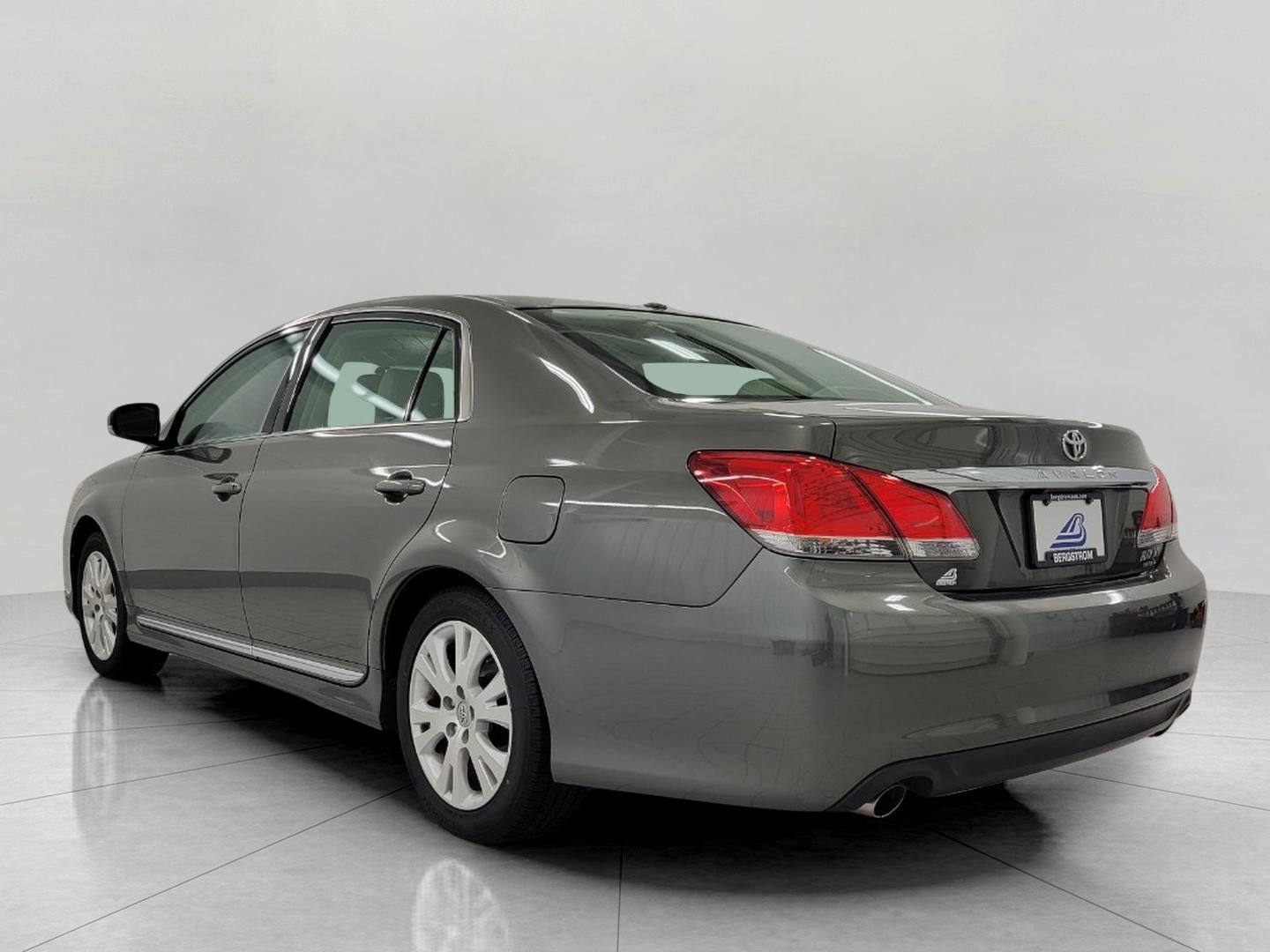 2011 Toyota Avalon 4dr Sdn