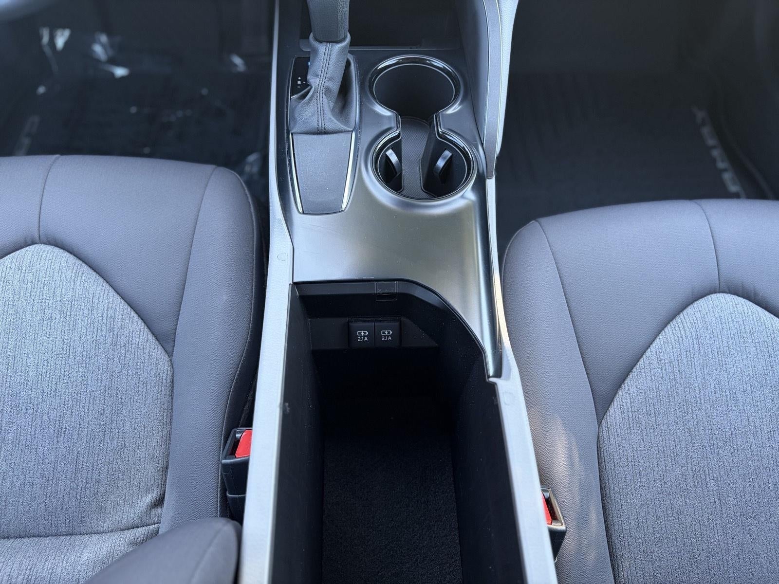 2020 Toyota Camry LE Auto