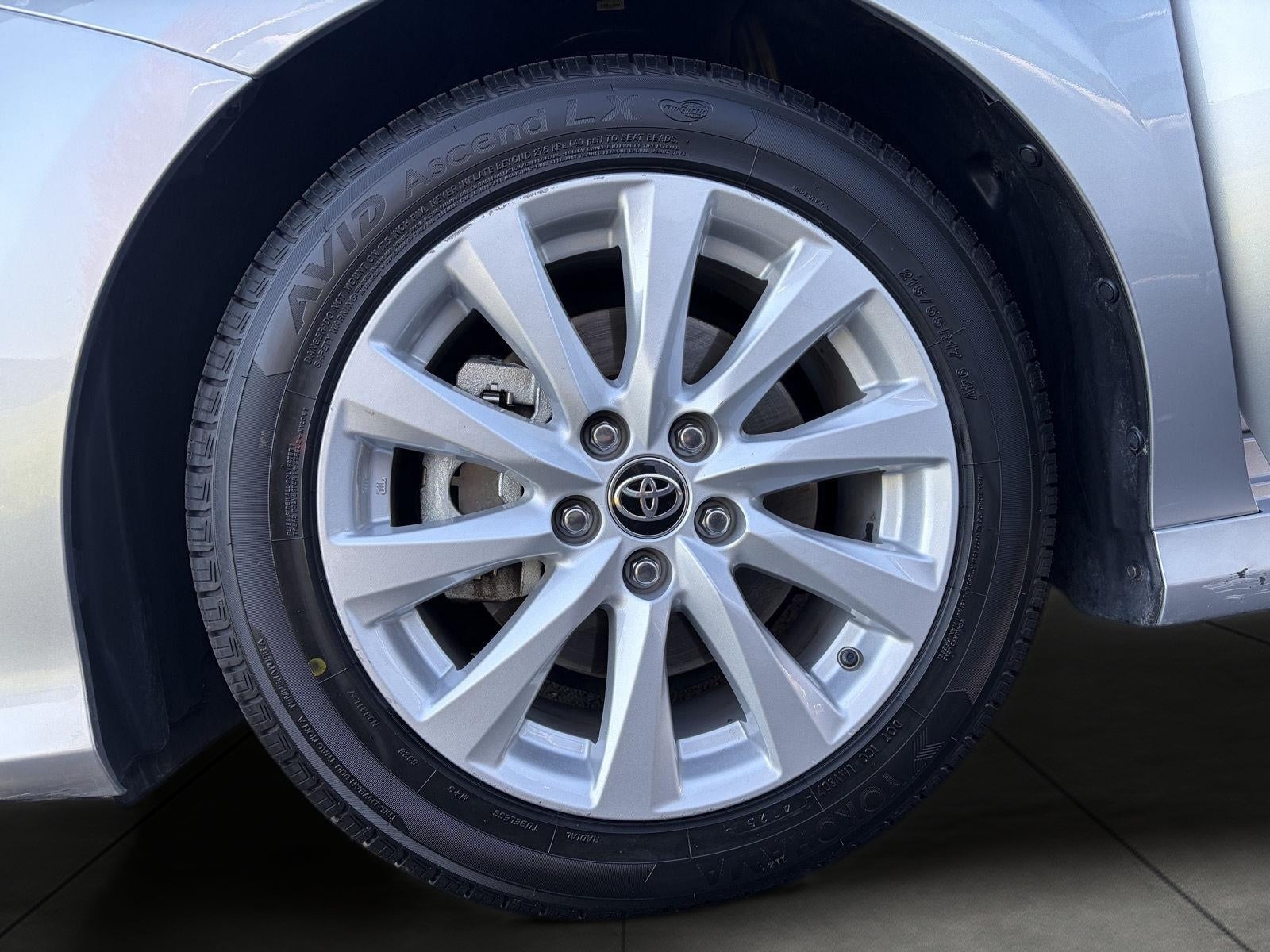 2020 Toyota Camry LE Auto