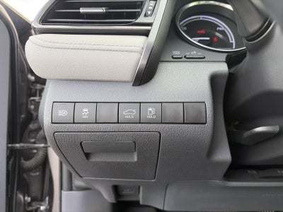 2020 Toyota Camry Hybrid SE CVT