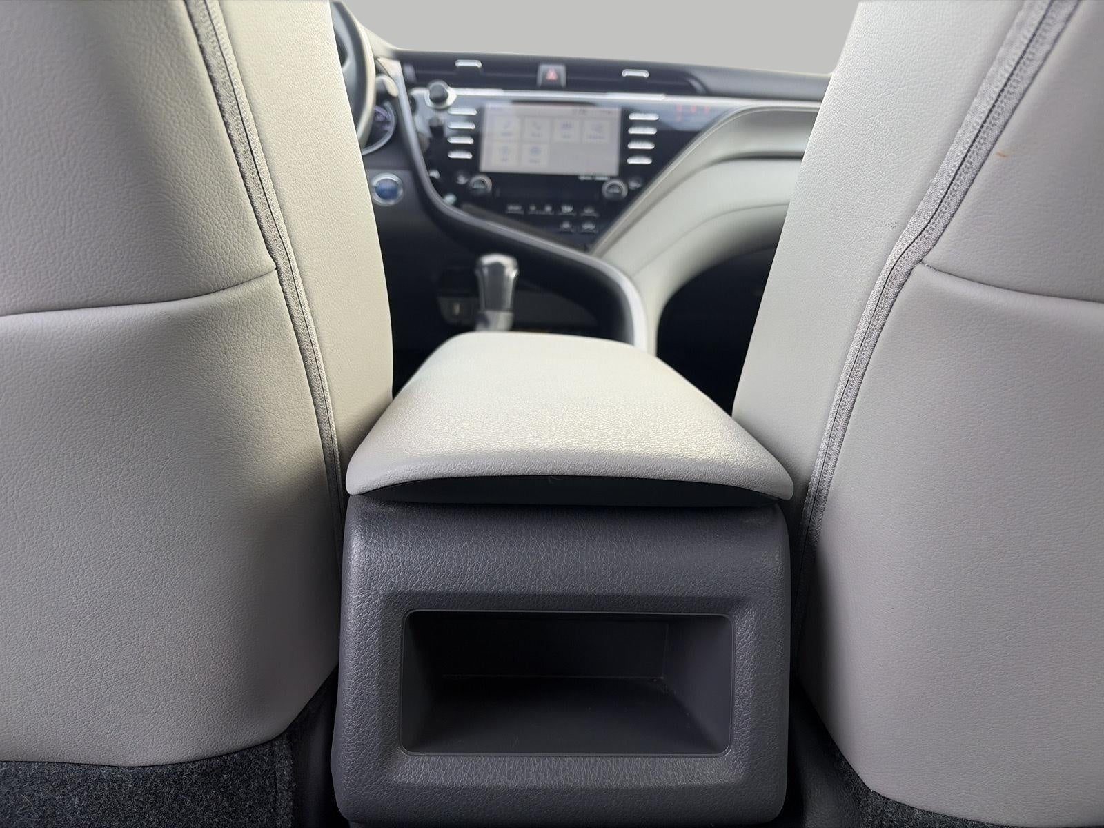 2020 Toyota Camry Hybrid SE CVT