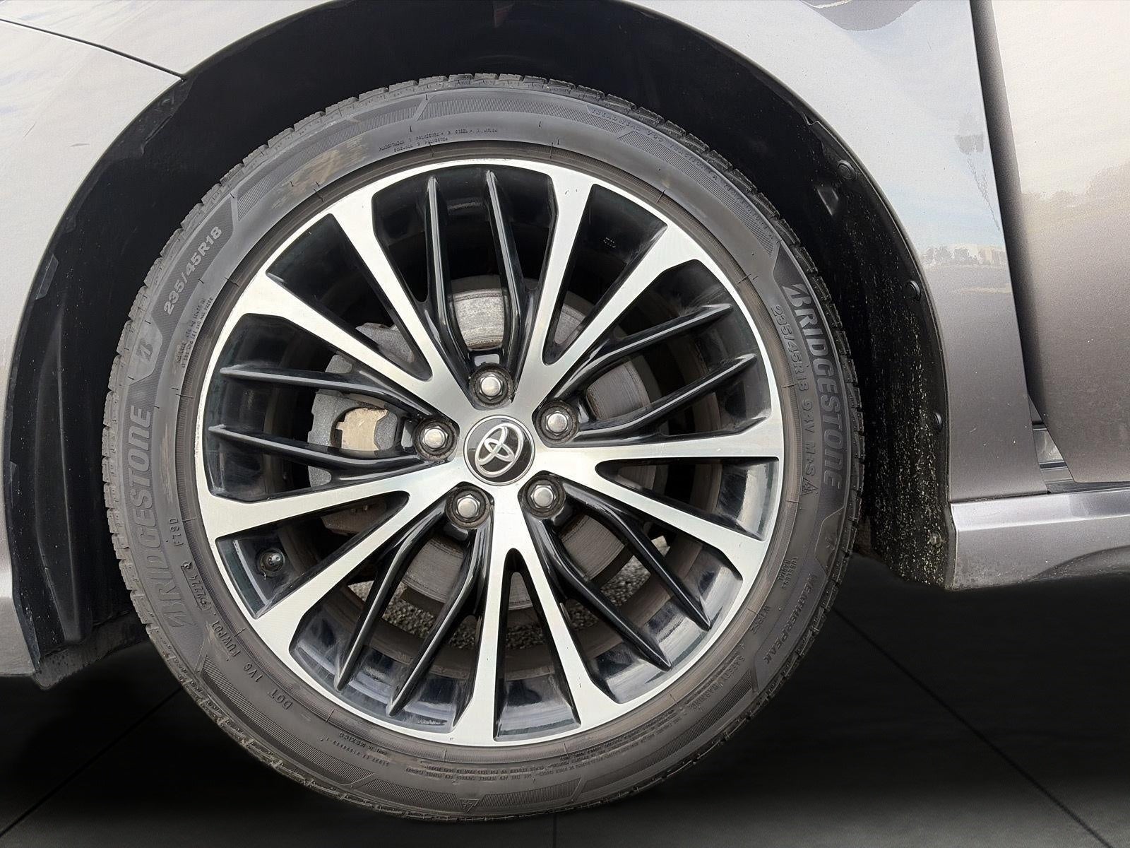 2020 Toyota Camry Hybrid SE CVT