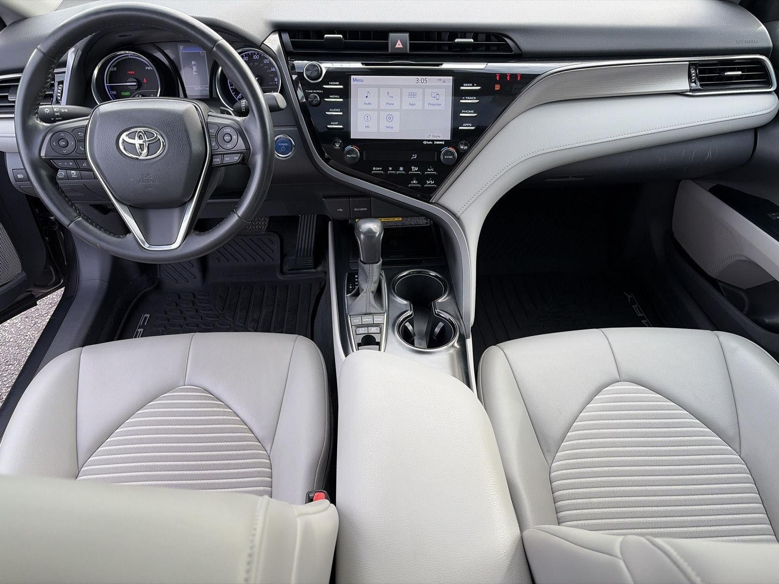 2020 Toyota Camry Hybrid SE CVT