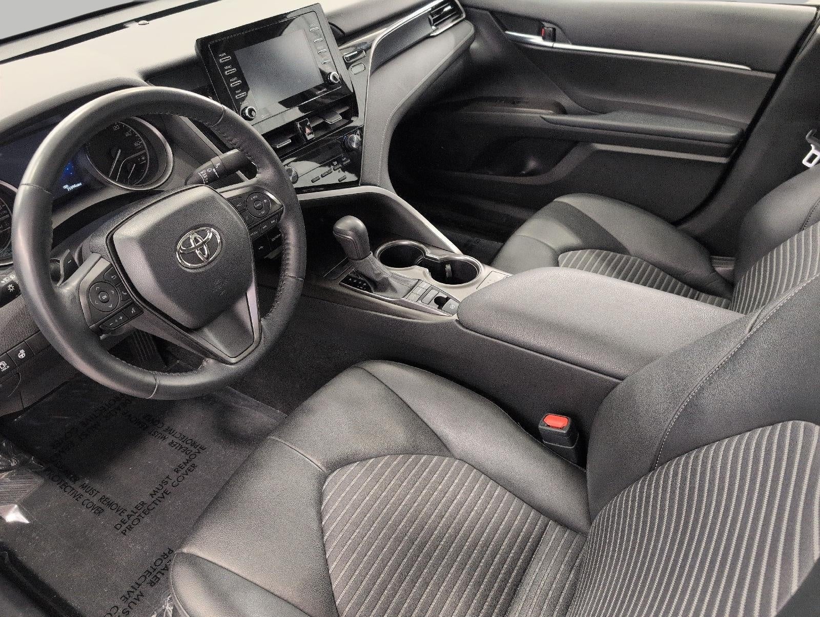 2022 Toyota Camry SE Auto AWD