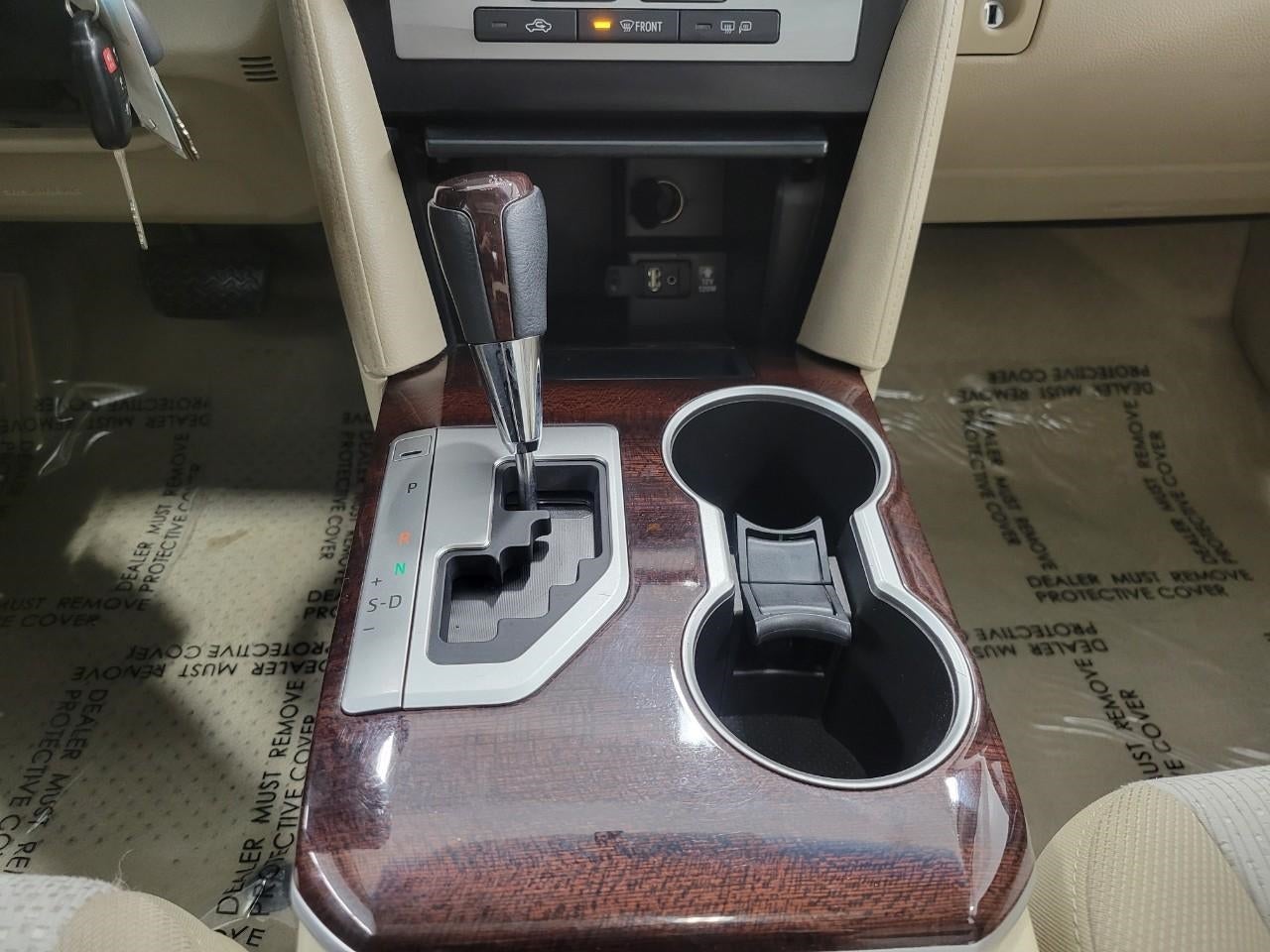 2012 Toyota Camry 4dr Sdn I4 Auto XLE