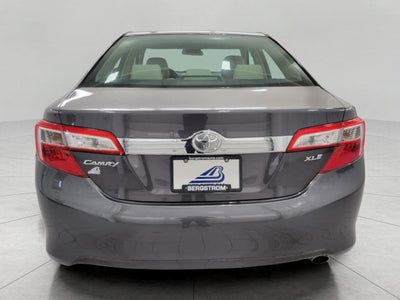 2012 Toyota Camry 4dr Sdn I4 Auto XLE