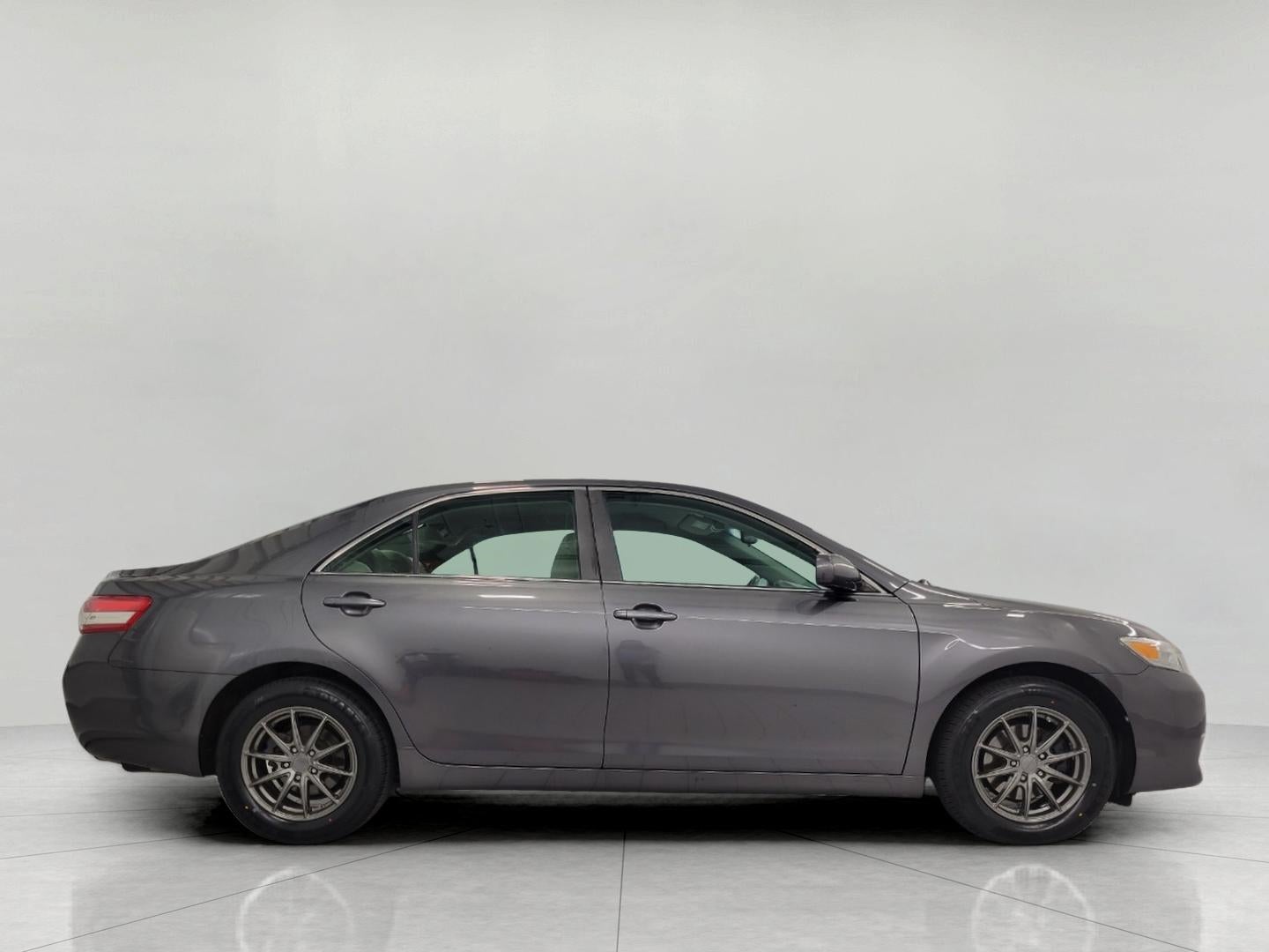 2010 Toyota Camry 4dr Sdn I4 Auto