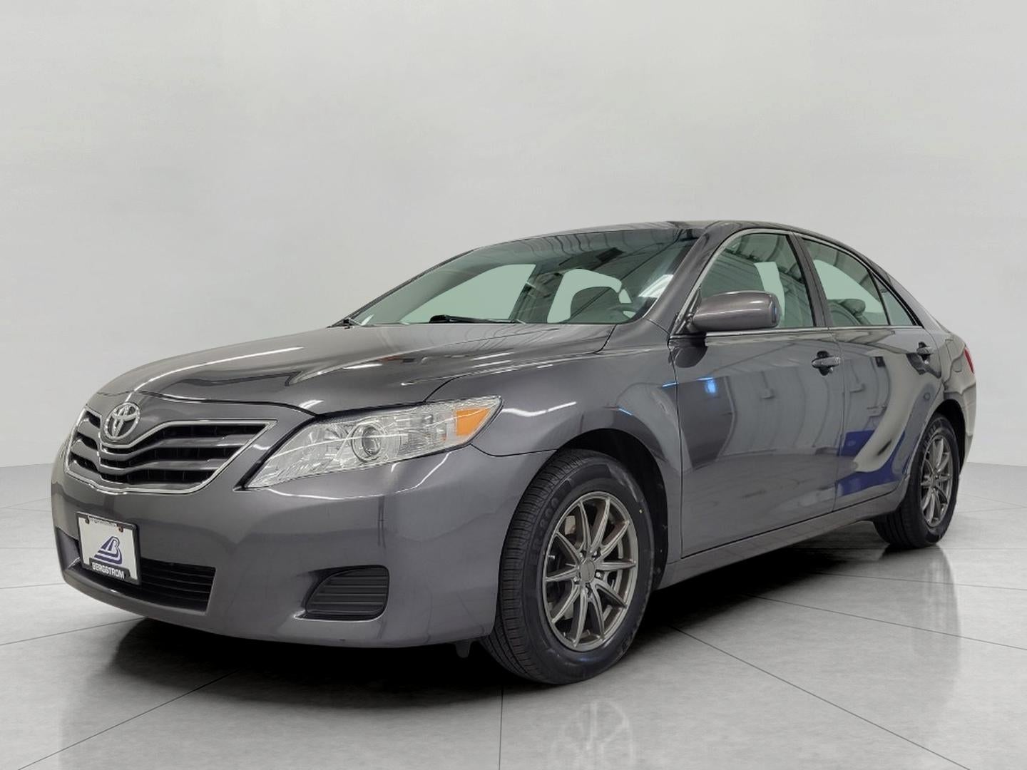 2010 Toyota Camry 4dr Sdn I4 Auto