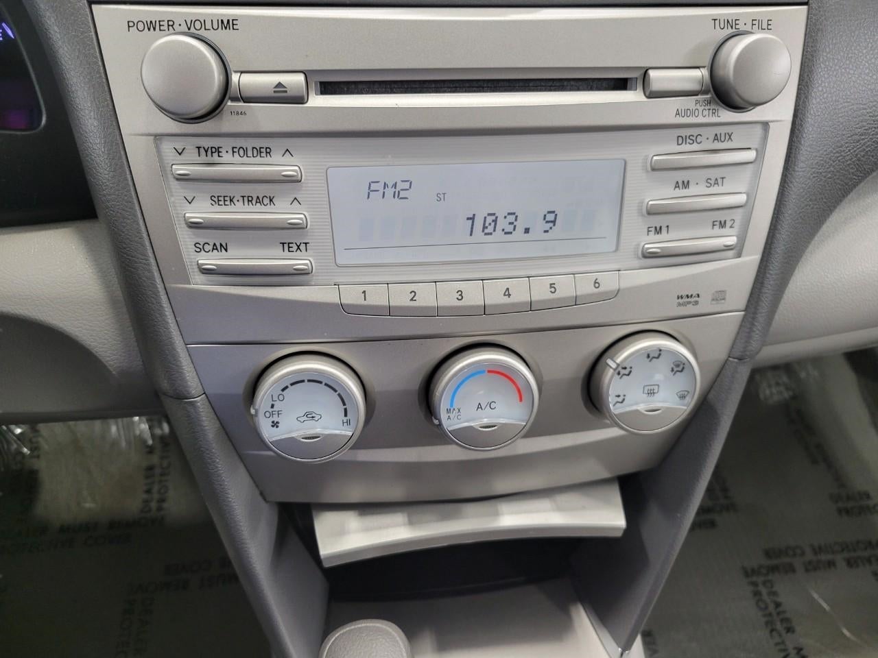 2010 Toyota Camry 4dr Sdn I4 Auto