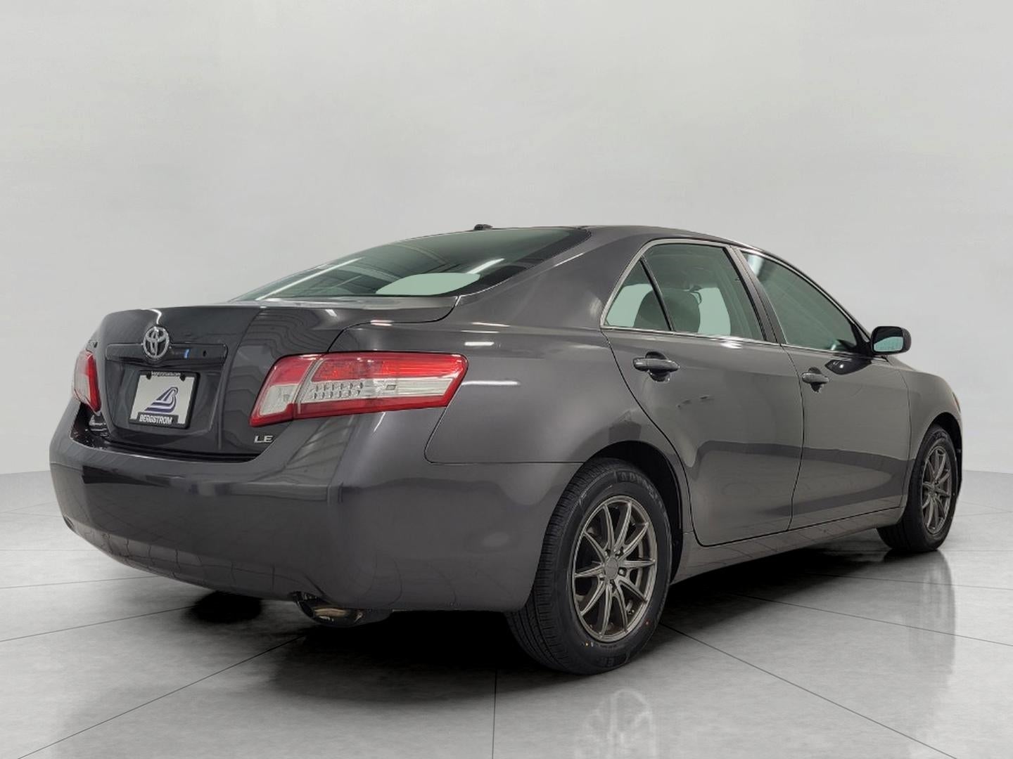 2010 Toyota Camry 4dr Sdn I4 Auto