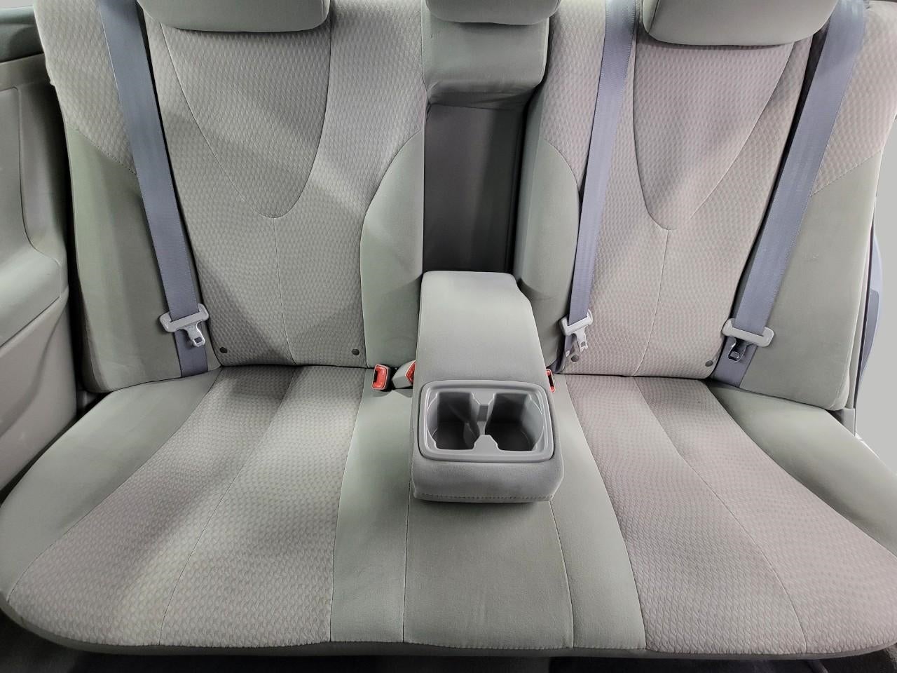 2010 Toyota Camry 4dr Sdn I4 Auto