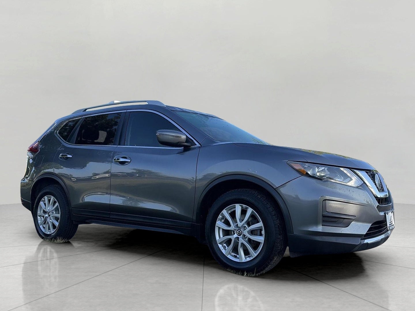 2018 Nissan Rogue FWD SV