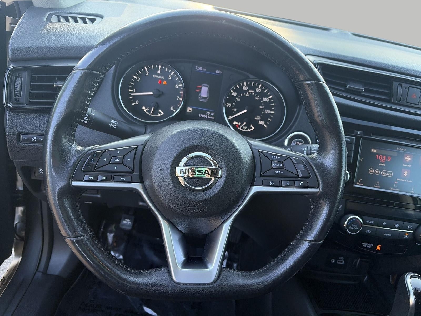 2018 Nissan Rogue FWD SV