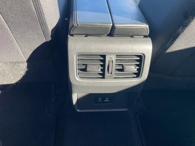 2022 Nissan Rogue AWD SV