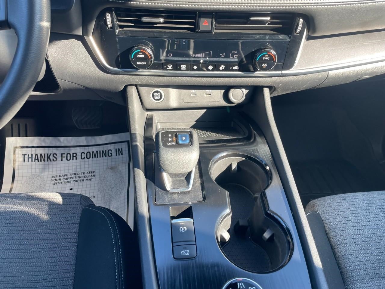 2022 Nissan Rogue AWD SV