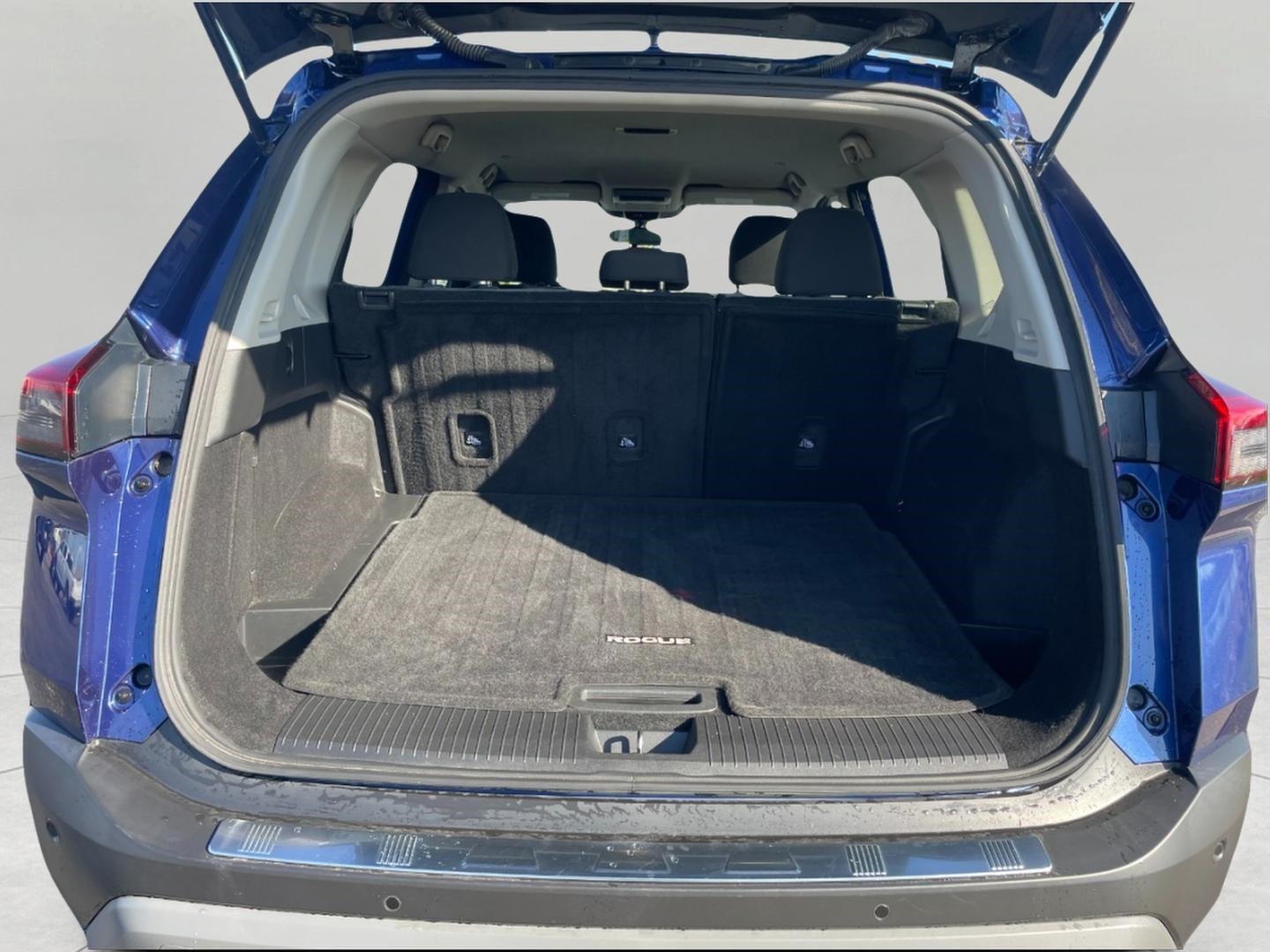 2022 Nissan Rogue AWD SV