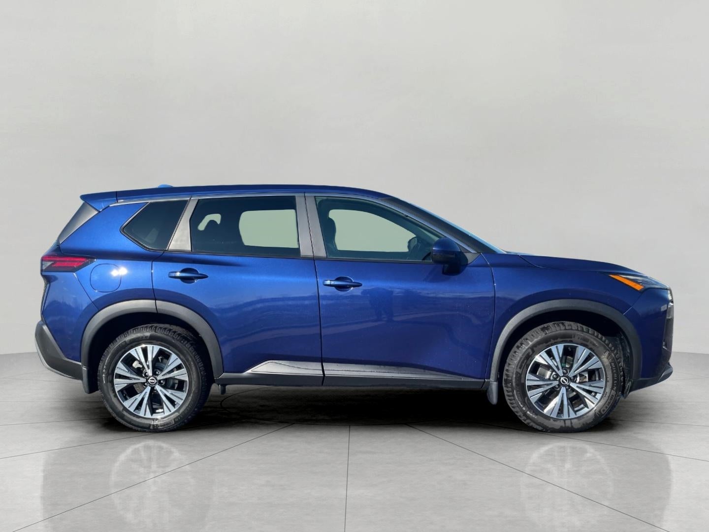 2022 Nissan Rogue AWD SV
