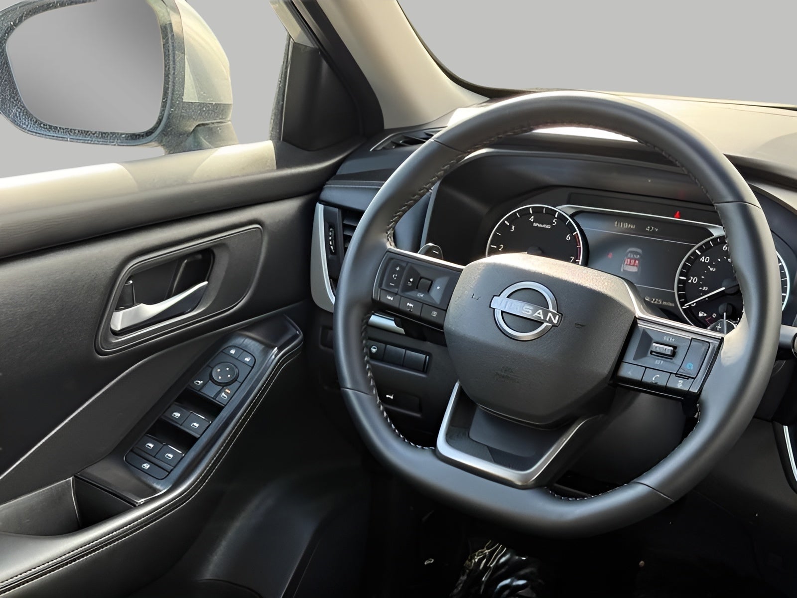 2025 Nissan Rogue AWD SV