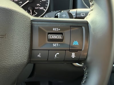 2025 Nissan Rogue AWD SV
