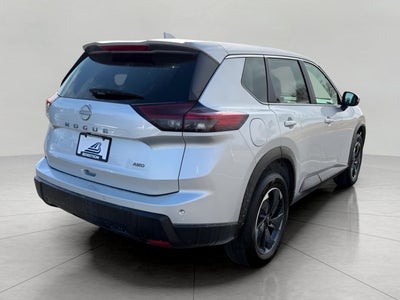 2025 Nissan Rogue AWD SV