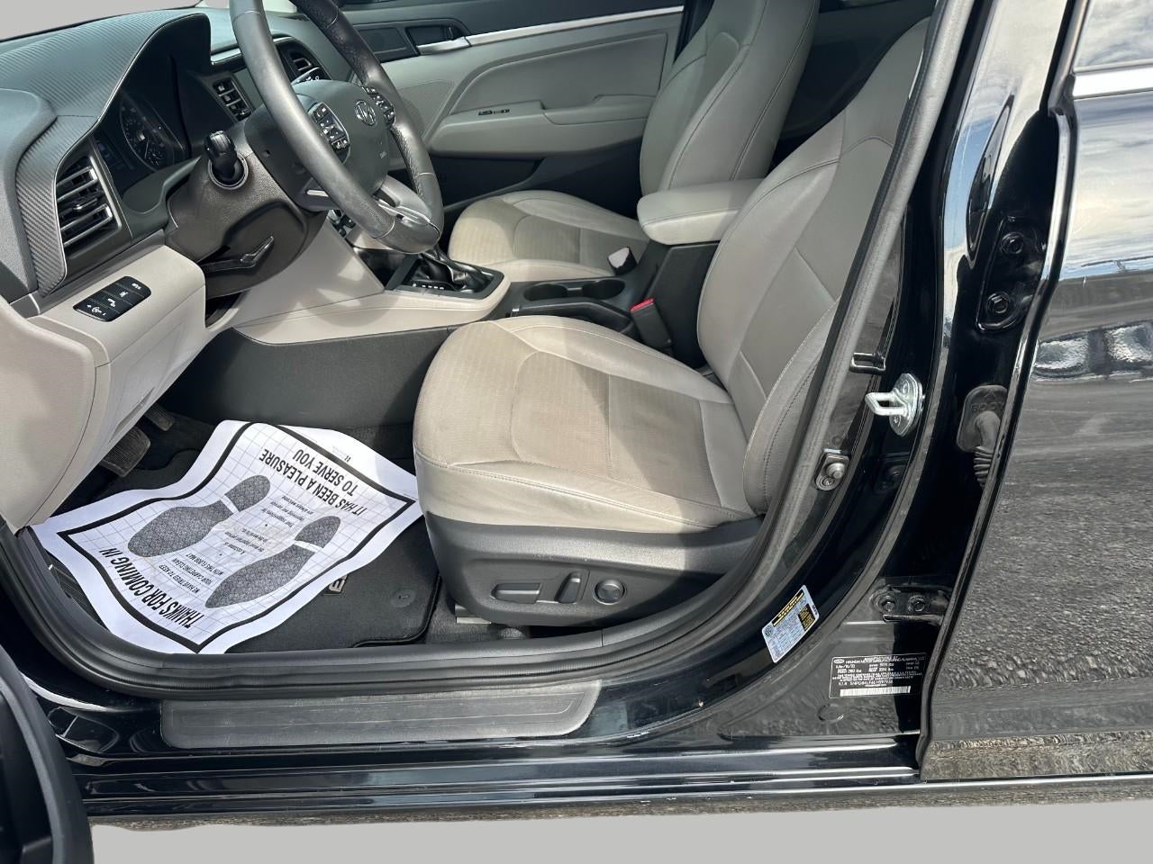 2020 Hyundai Elantra Limited IVT