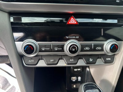 2020 Hyundai Elantra Limited IVT