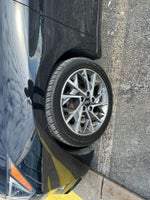 2020 Hyundai Elantra Limited IVT