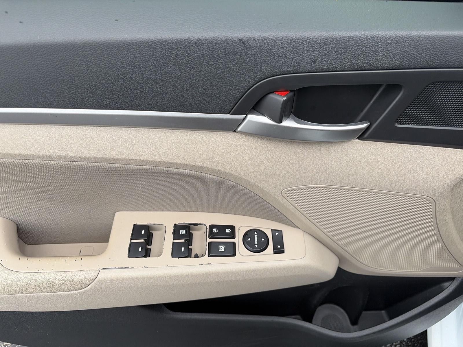 2019 Hyundai Elantra SEL Auto