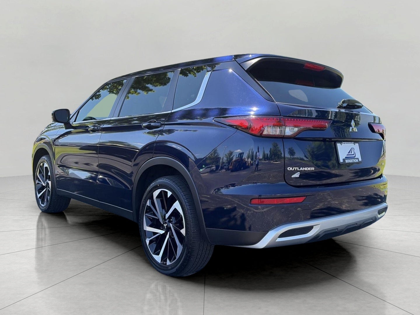 2023 Mitsubishi Outlander SE S-AWC