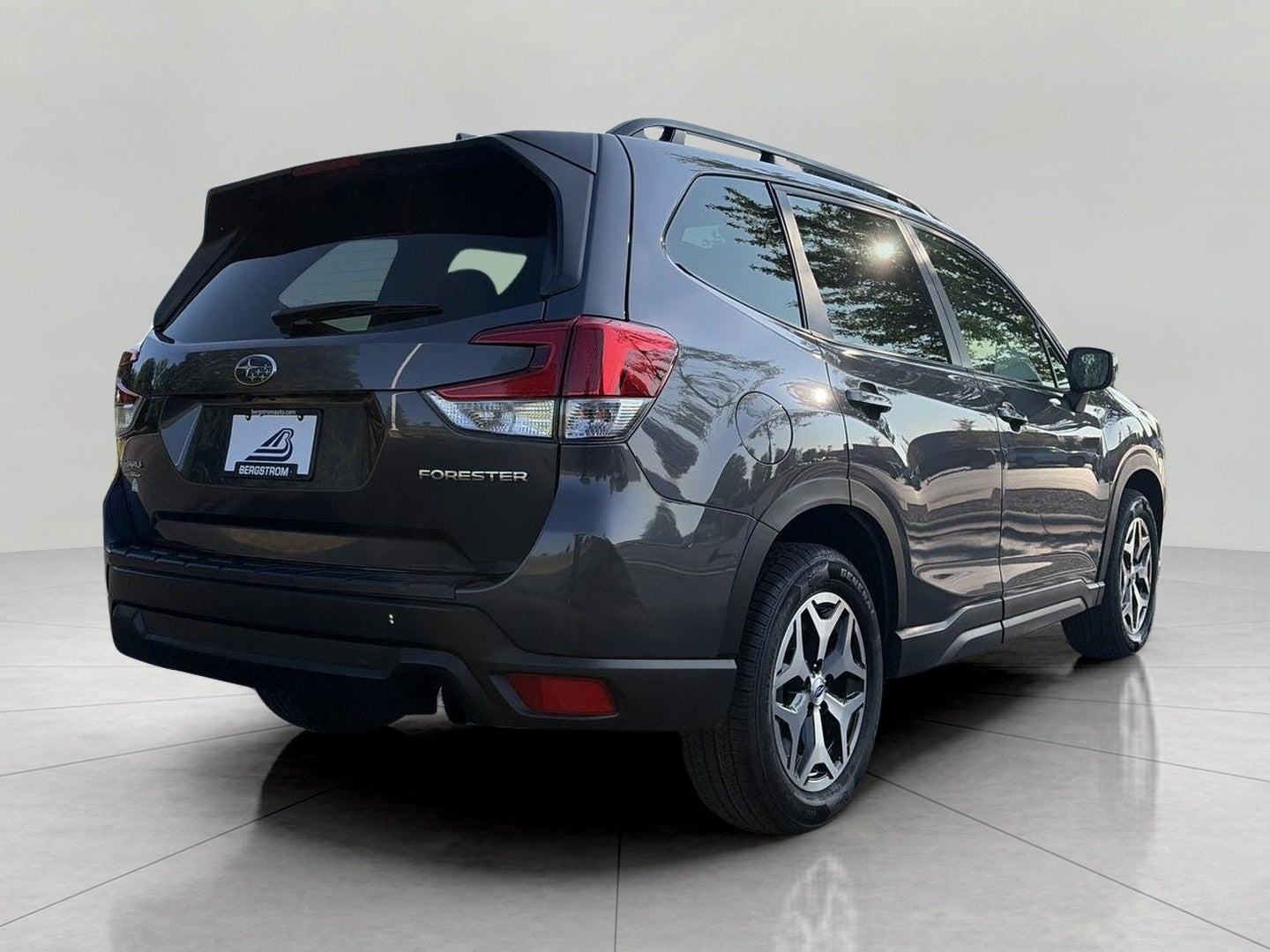 2024 Subaru Forester Premium AWD