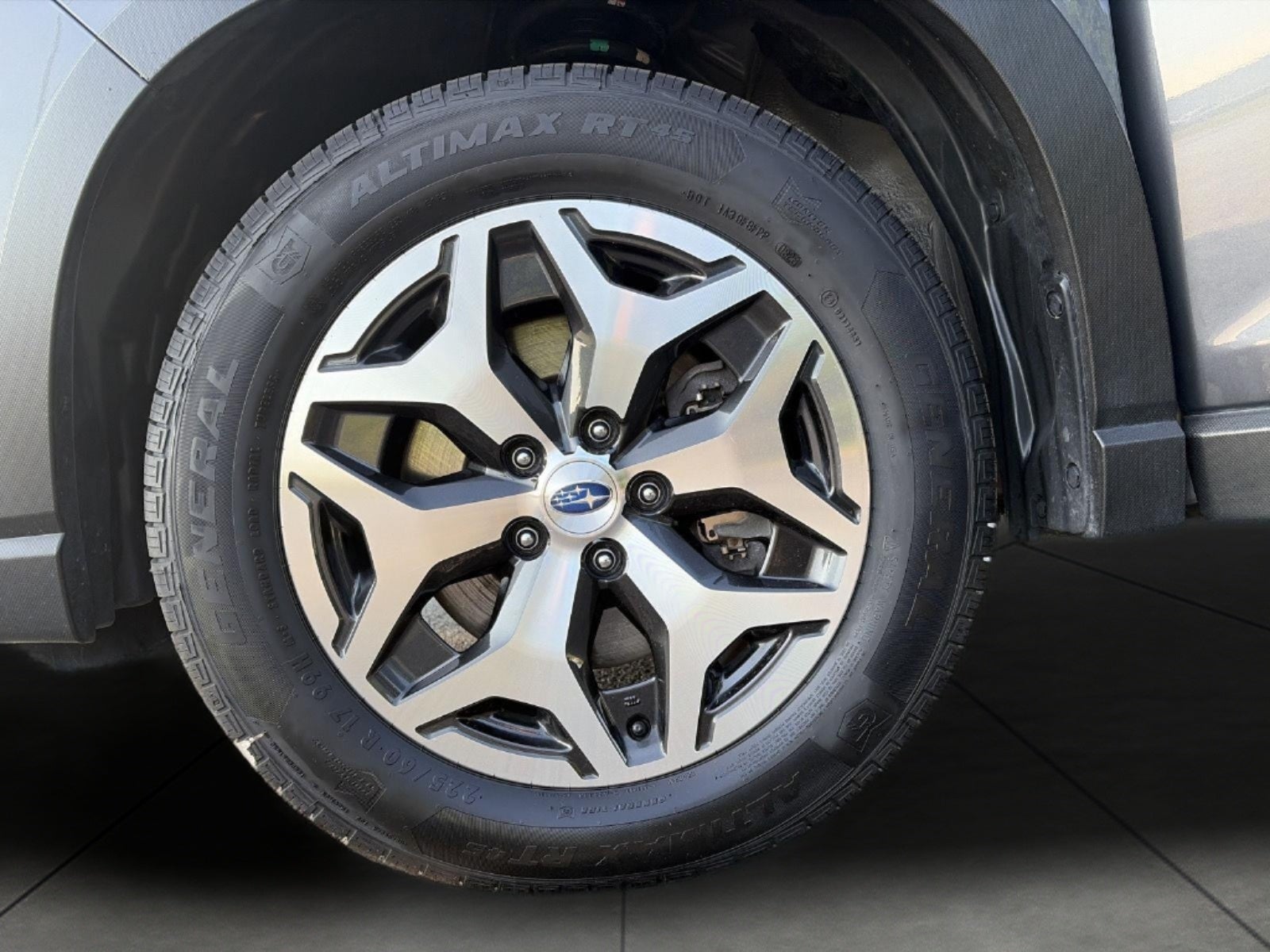 2024 Subaru Forester Premium AWD