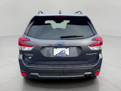2021 Subaru Forester Premium CVT