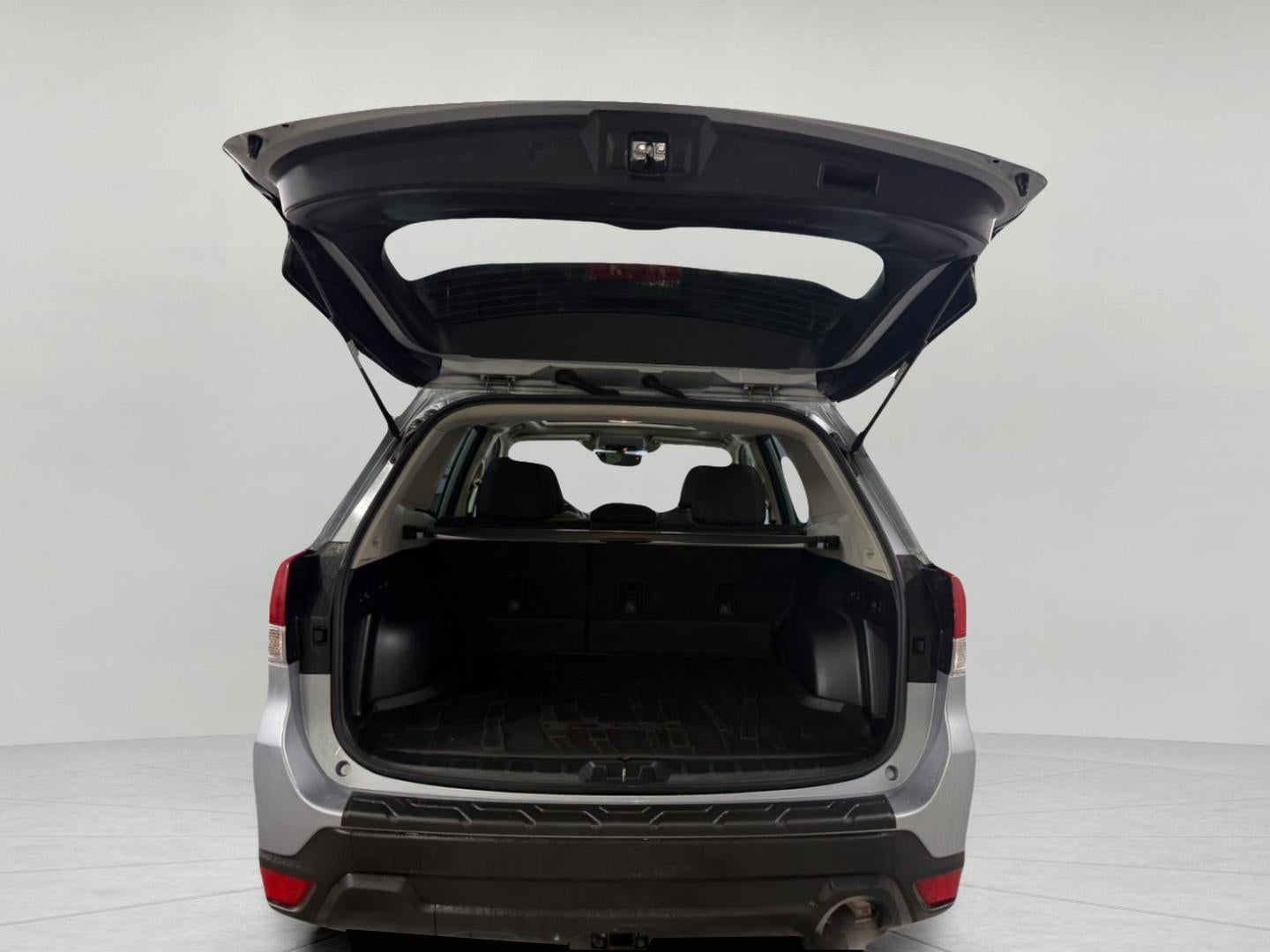 2020 Subaru Forester Premium CVT