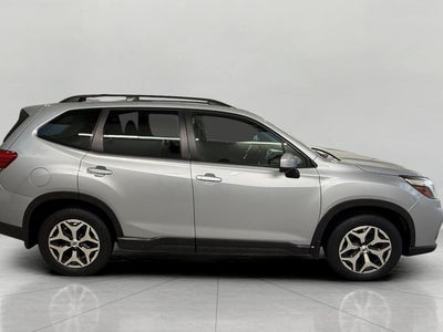 2020 Subaru Forester Premium CVT