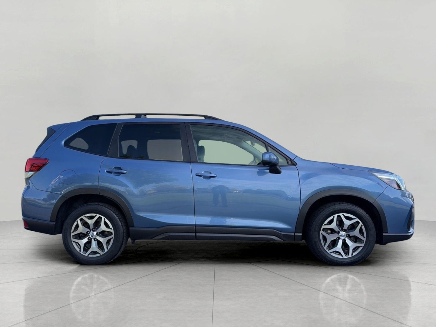 2020 Subaru Forester Premium CVT