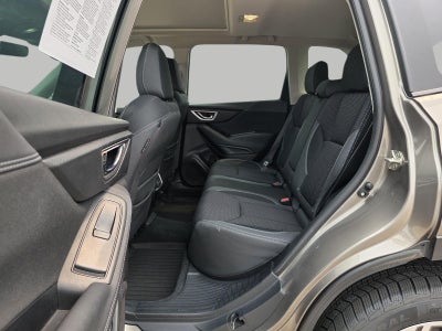 2021 Subaru Forester Premium CVT
