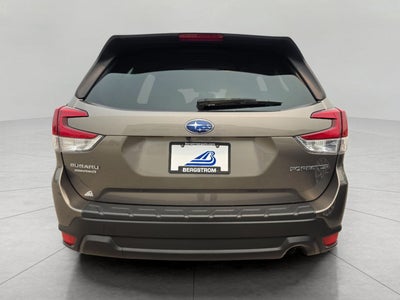 2021 Subaru Forester Premium CVT