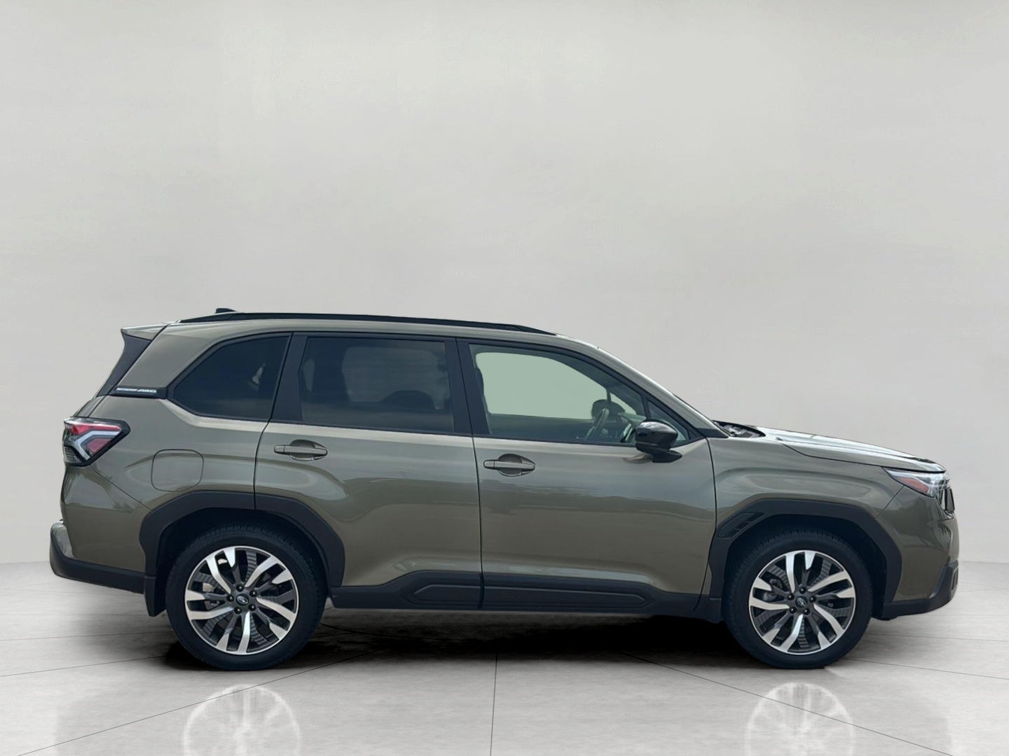 2025 Subaru Forester Touring AWD