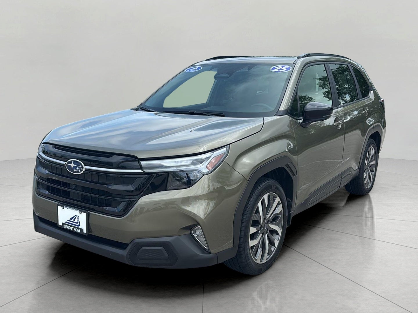 2025 Subaru Forester Touring AWD