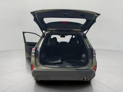 2025 Subaru Forester Touring AWD