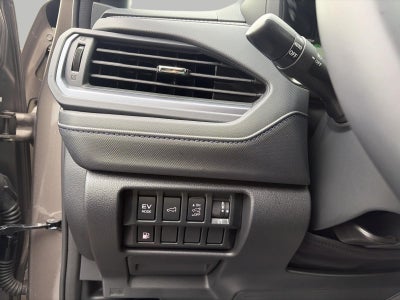 2025 Subaru Forester Limited Hybrid AWD