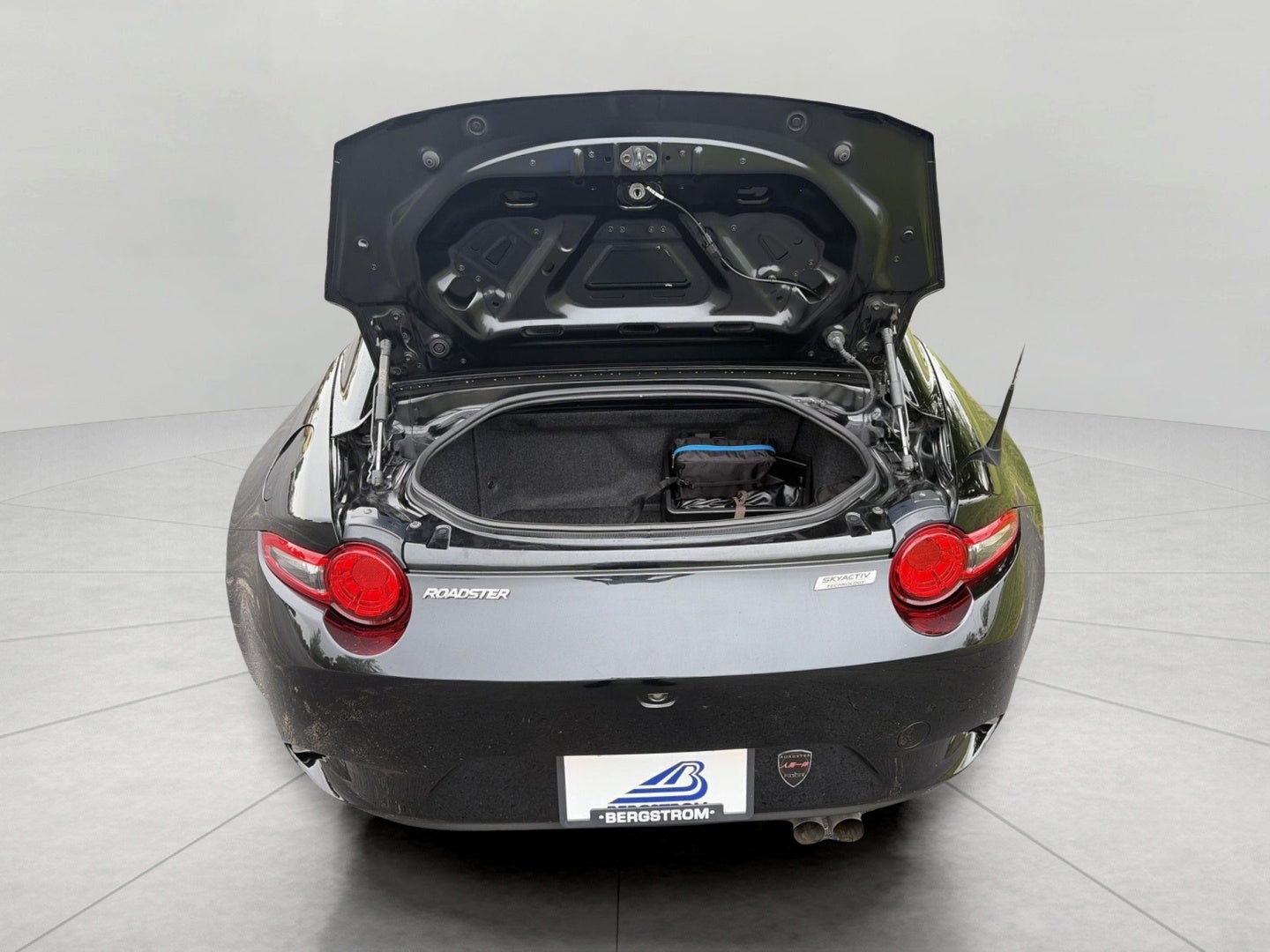2019 Mazda Mazda MX-5 Miata RF Grand Touring Manual