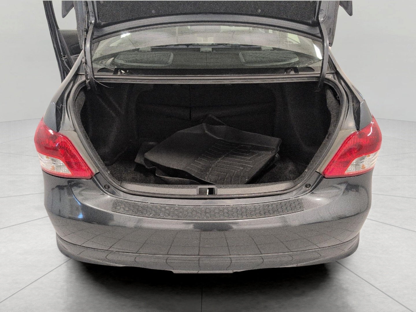 2007 Toyota Yaris 4dr Sdn Man S