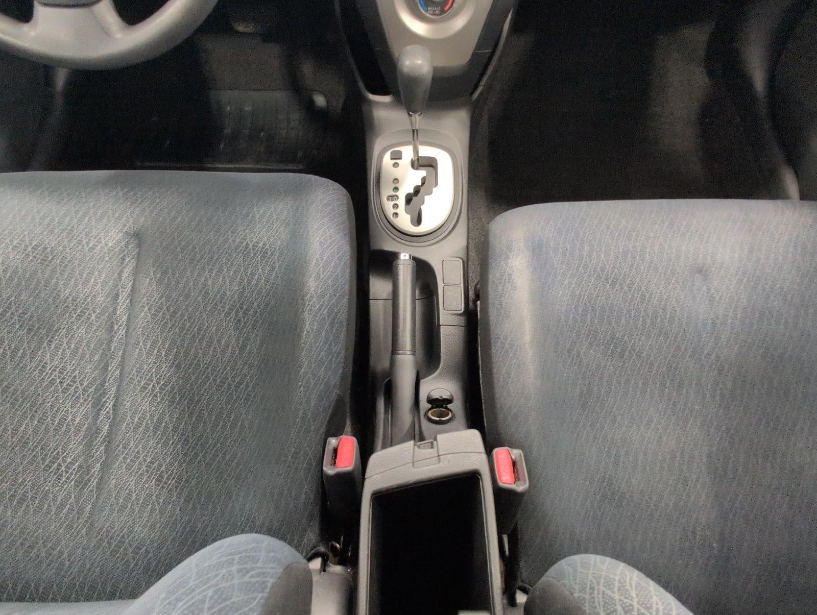 2007 Toyota Yaris 4dr Sdn Man S