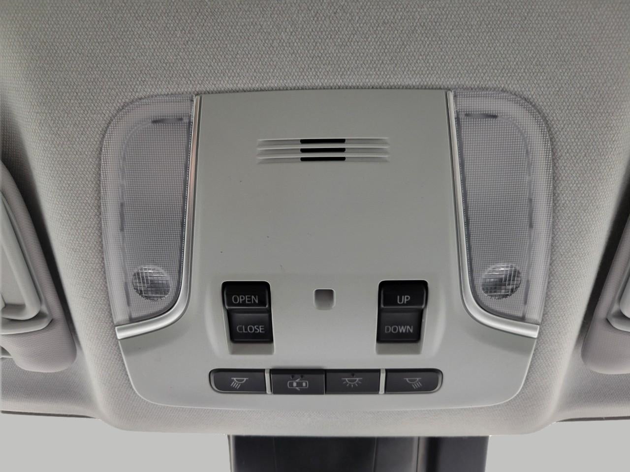 2019 Toyota Prius L Eco