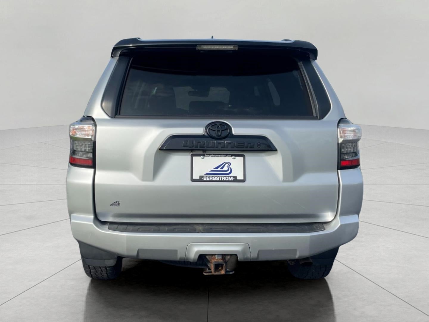 2021 Toyota 4Runner Venture 4WD