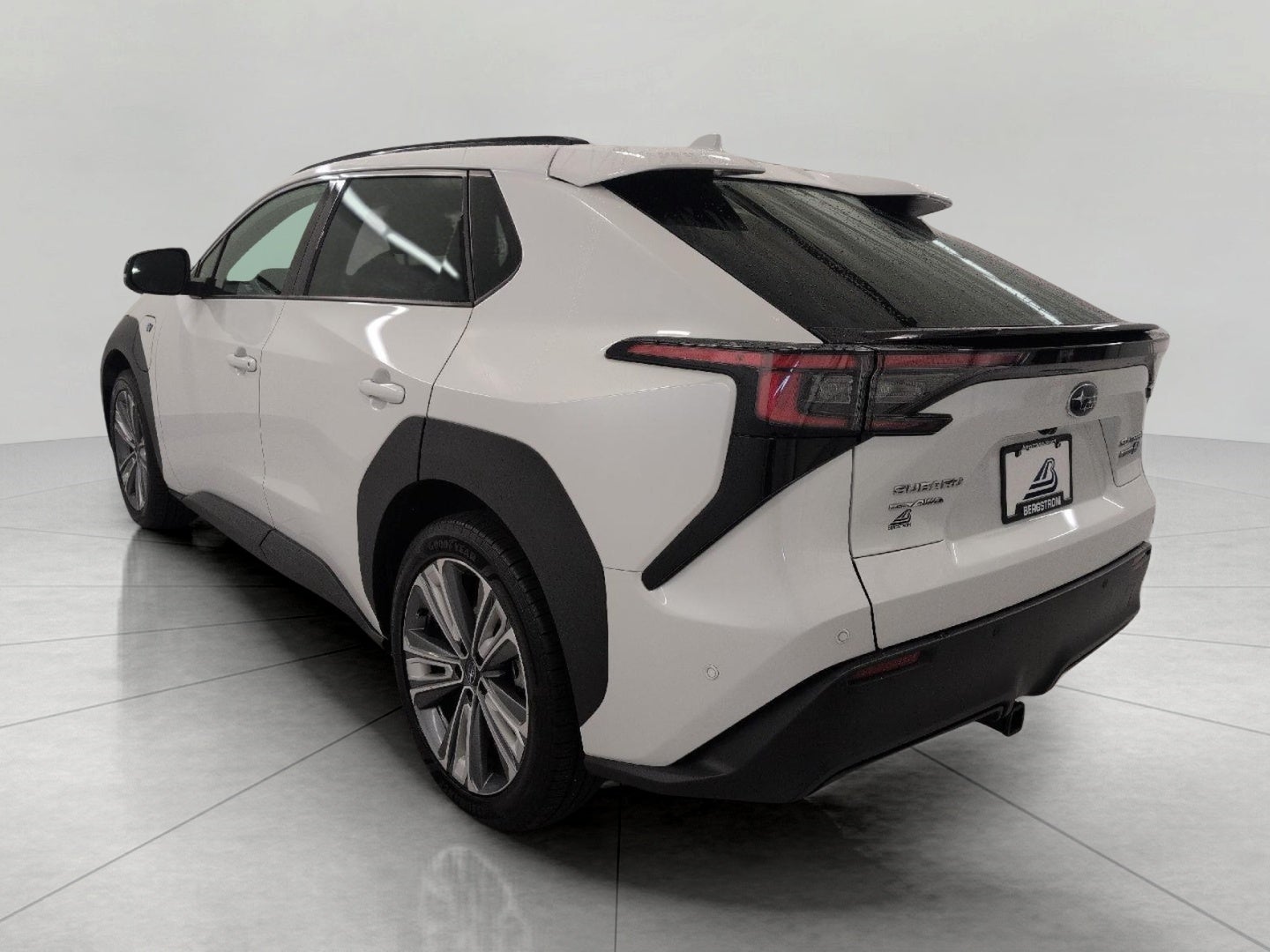 2023 Subaru Solterra Touring AWD