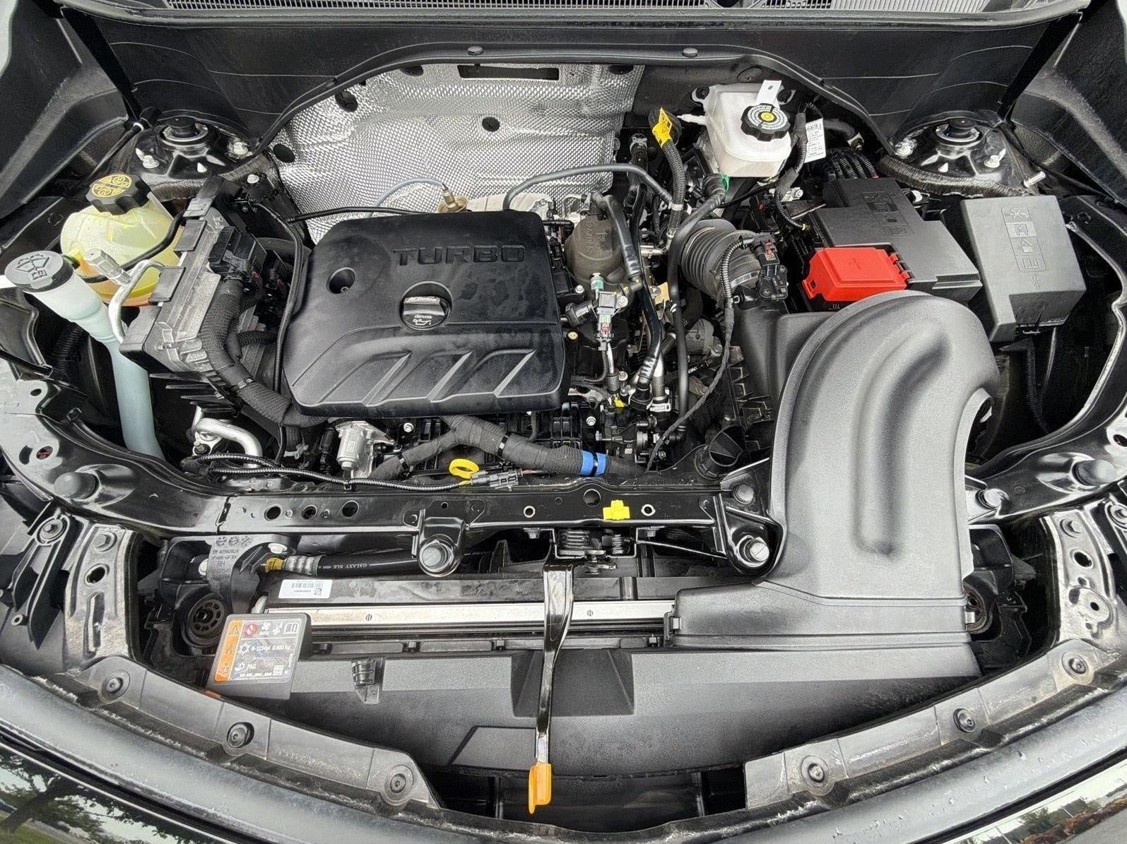 2025 Buick Encore GX AWD 4dr Sport Touring